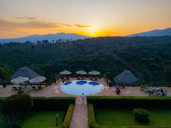 Neptune-Ngorongoro_PrivateServices_RomanticSundowner